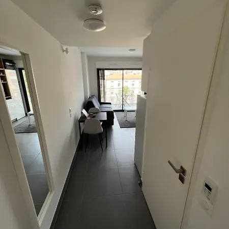 Apartment Equipe Centre