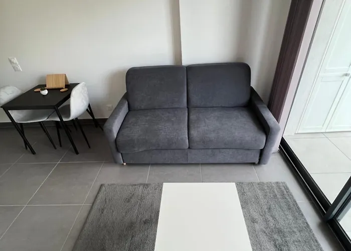 Studio tout équipé centre ville Menton Menton